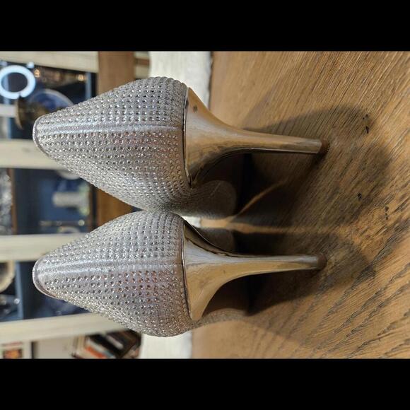 Jessica Simpson Glamorous Silver Sparkle High Heels - Picture 5 of 10